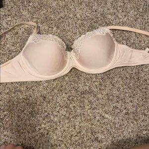 Natori bra, size 34D